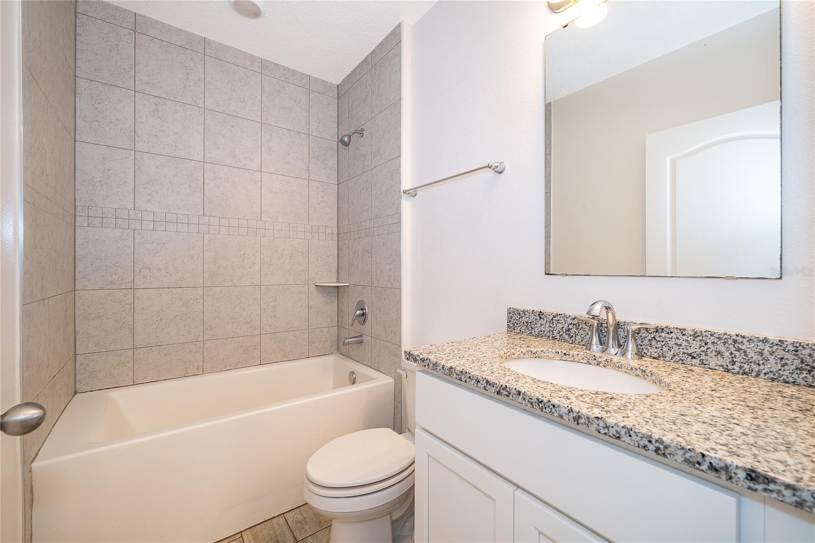 SEDONA PH 1 - Residential Lease