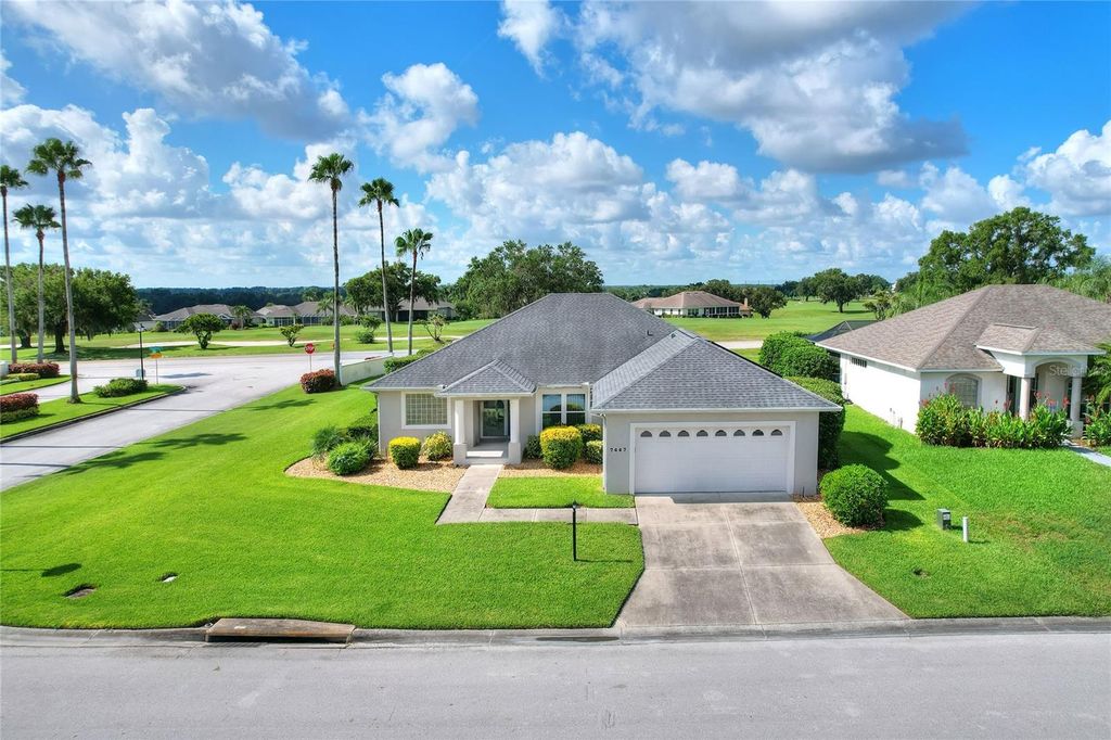 Photo of 7447 Beaumont Drive, Lakeland, FL 33810 (MLS # L4954377)