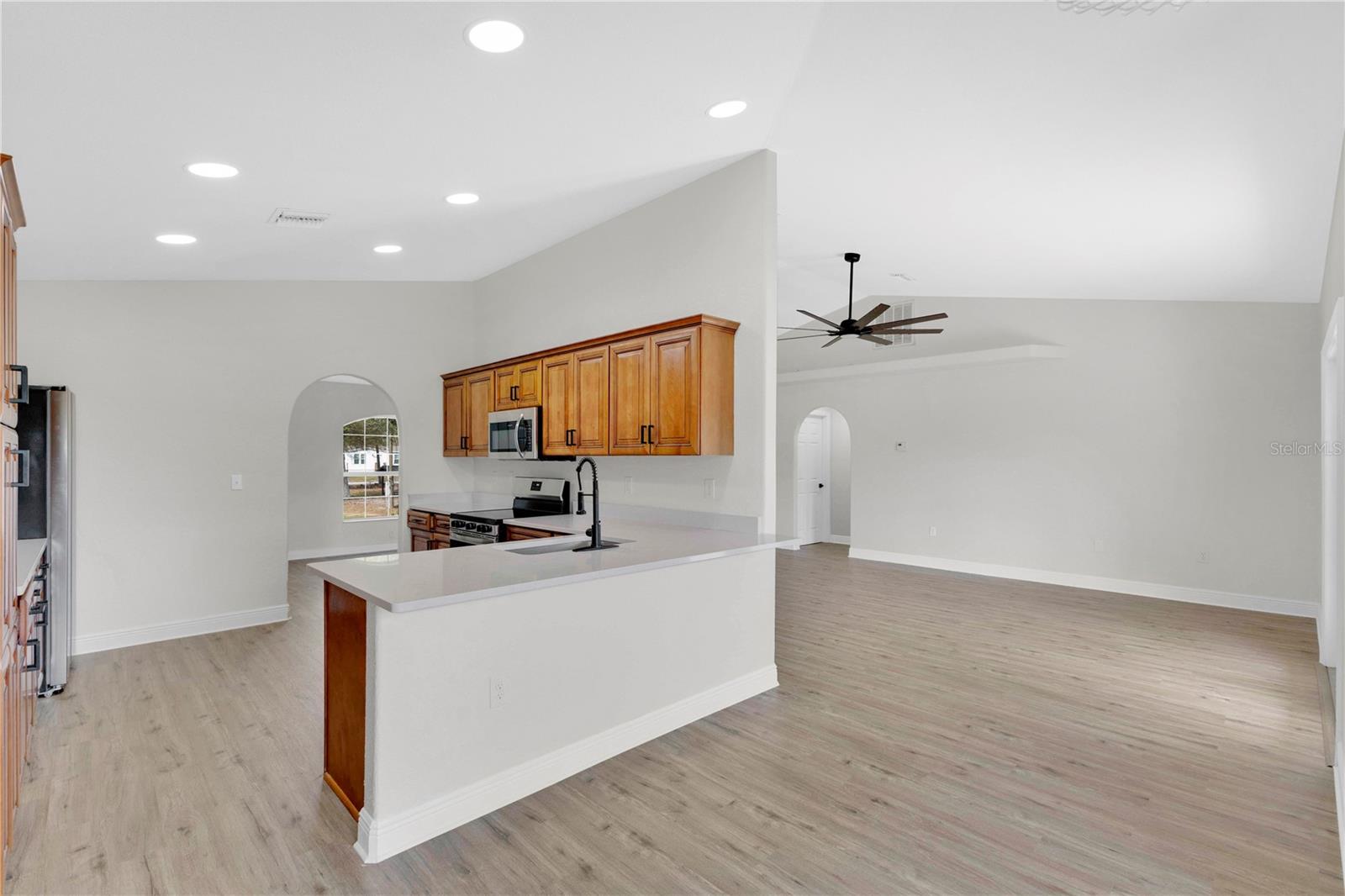 OAKRIDGE ESTATES - Residential