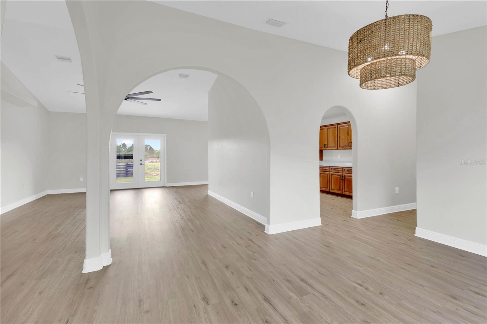 OAKRIDGE ESTATES - Residential