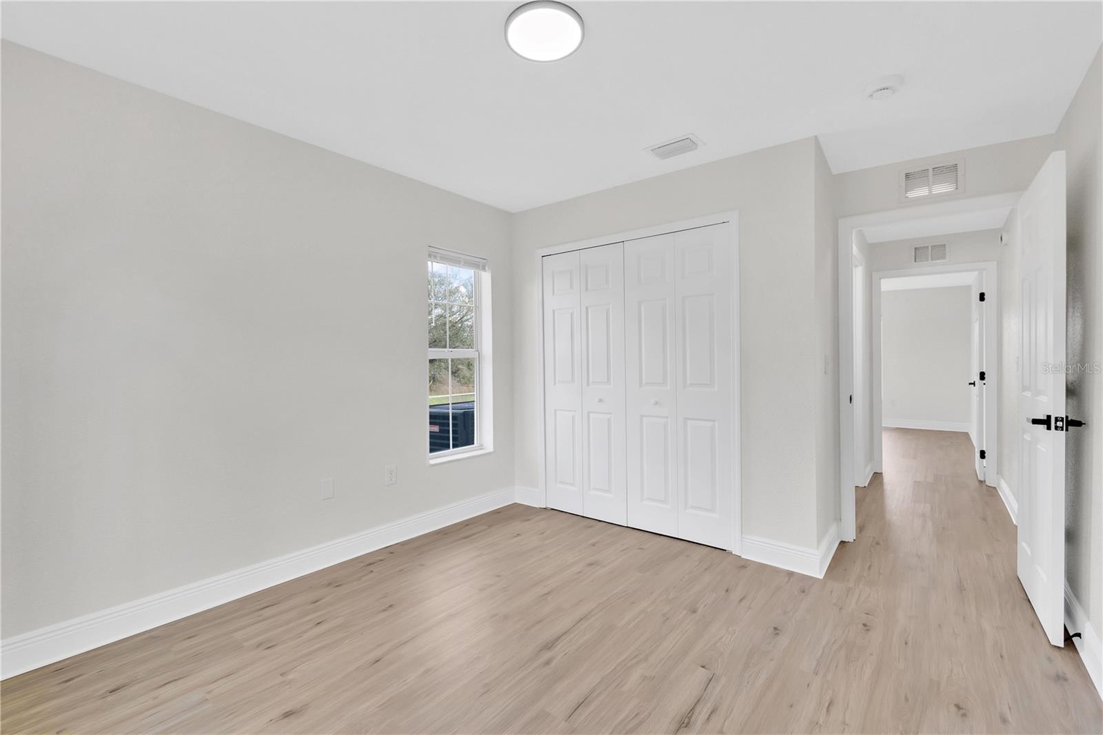 OAKRIDGE ESTATES - Residential