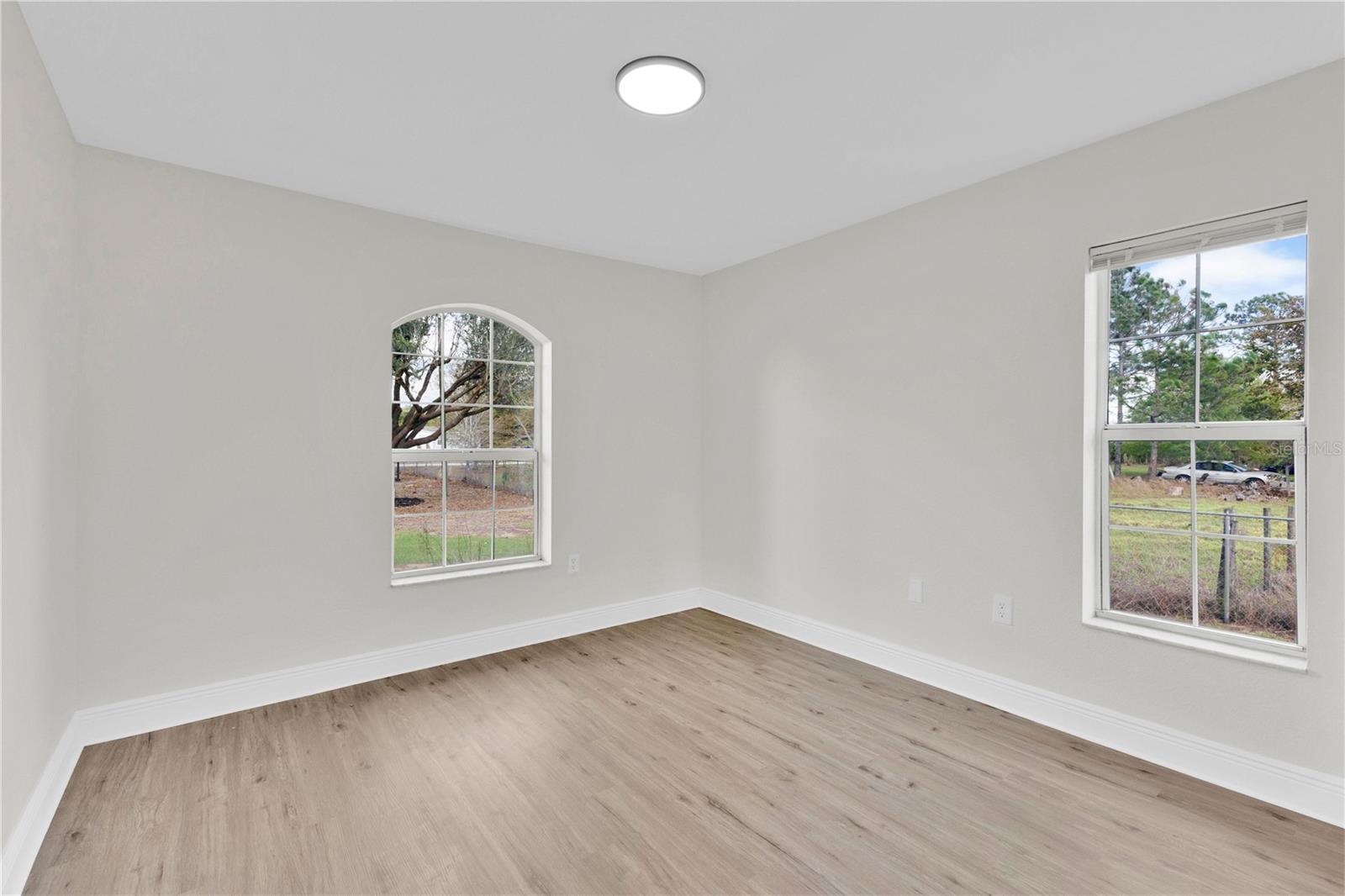 OAKRIDGE ESTATES - Residential