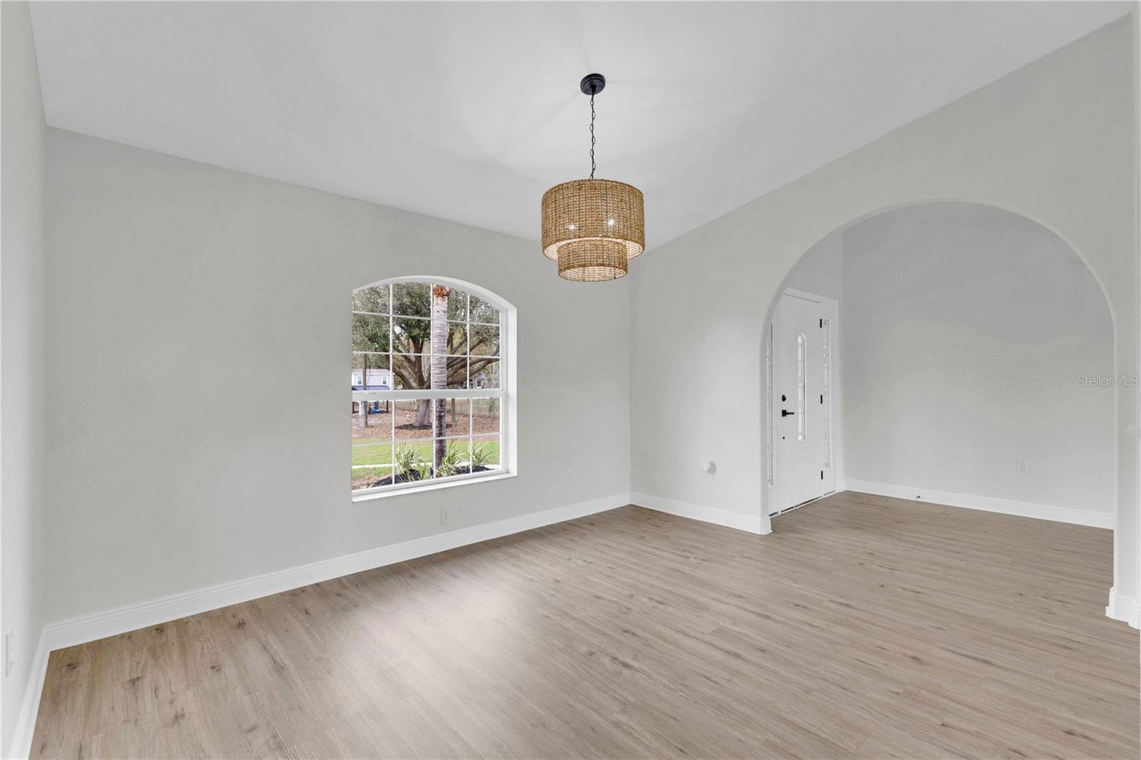 OAKRIDGE ESTATES - Residential