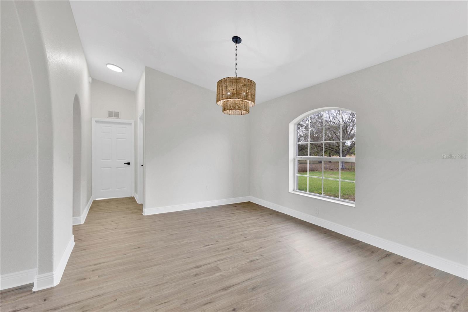 OAKRIDGE ESTATES - Residential