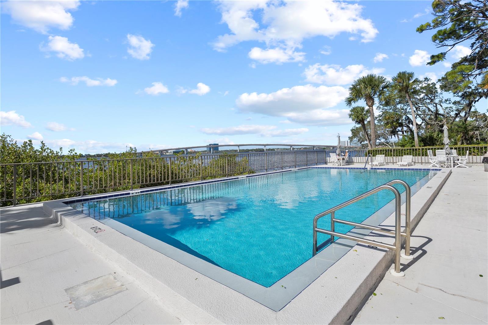 PIER FORTY 03 CONDO - Residential