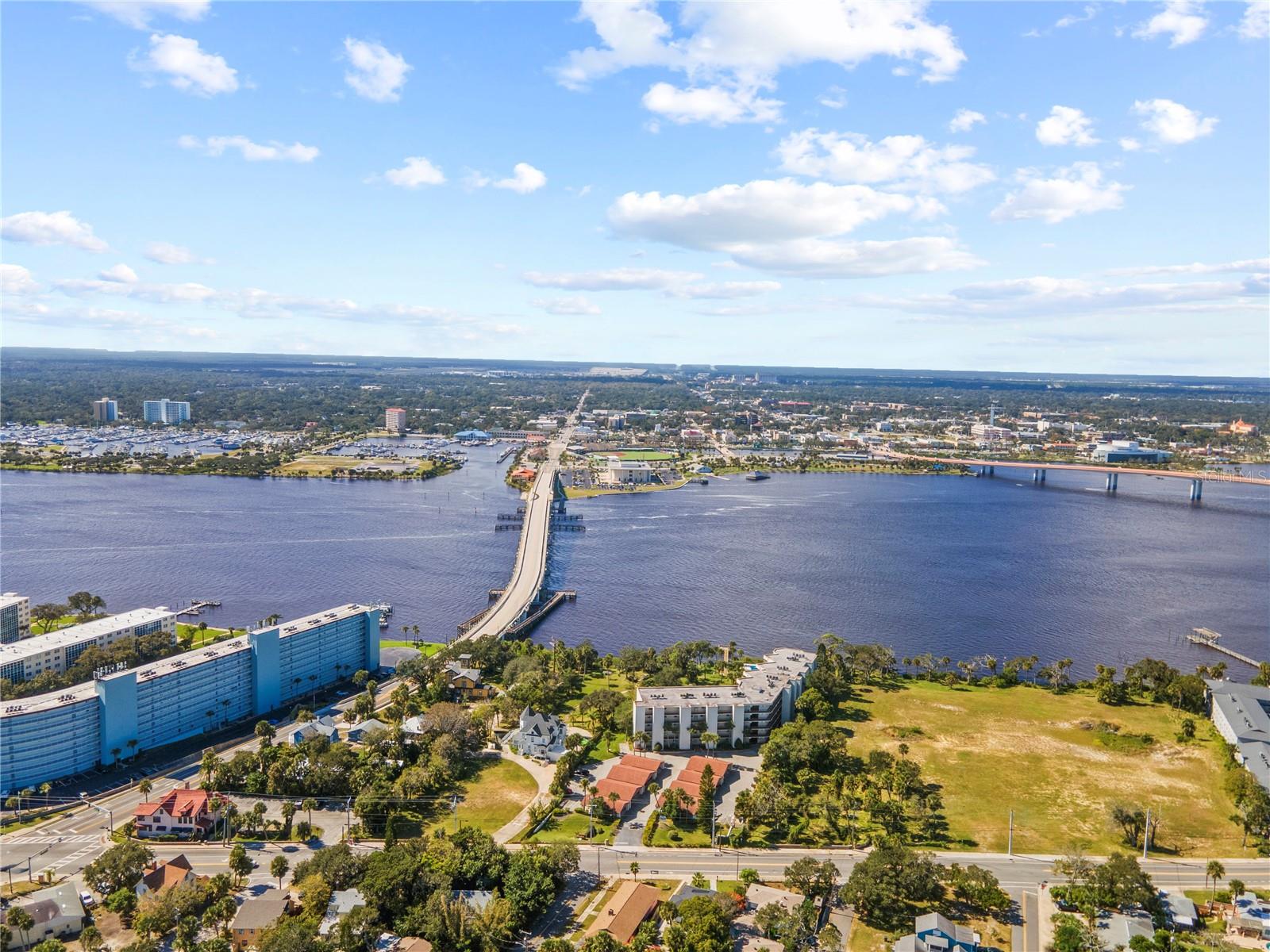 PIER FORTY 03 CONDO - Residential