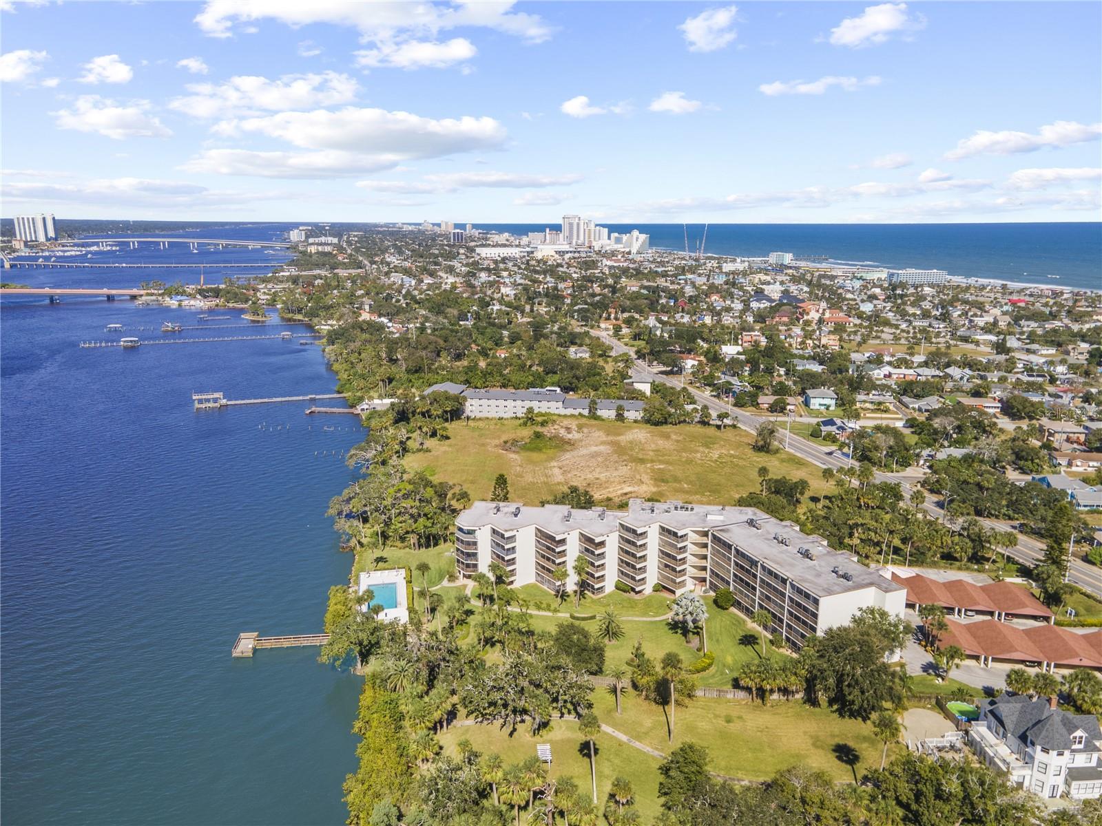 PIER FORTY 03 CONDO - Residential