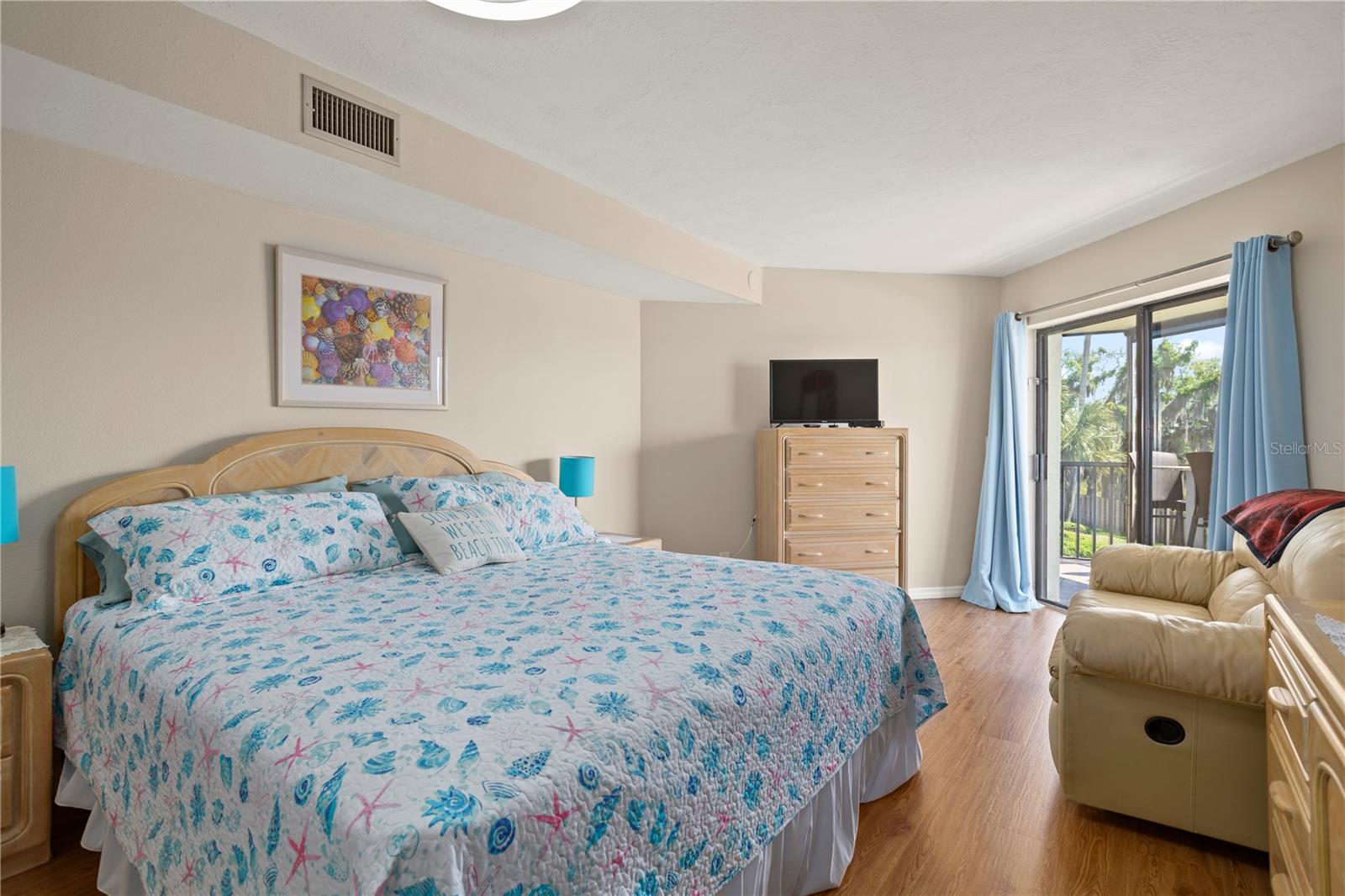 PIER FORTY 03 CONDO - Residential