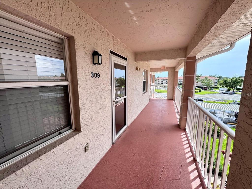 Photo of 6505 Stone River Road #309, Bradenton, FL 34203 (MLS # A4689646)