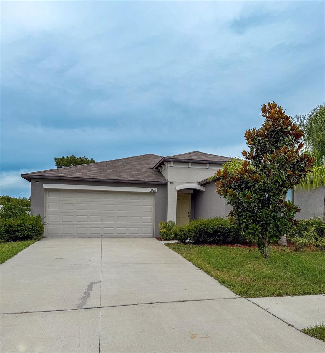 Located in the sought-after Triple Creek community of Riverview, this spacious 4-BEDroom, 2-BATHroom home offers 1,935 sq. ft. of comfortable living space and a desirable SPLIT FLOOR PLAN. The open-concept layout features a eat-in large kitchen with GRANITE COUNTERTOPS, a center ISLAND with sink, STAINLESS STEEL appliances, closet pantry, and ample cabinet space—perfect for entertaining or family gatherings. The expansive living and dining area is tiled throughout, providing a clean and MODERN feel.
The primary suite is privately situated at the back of the home and includes a LARGE WALK-IN CLOSET and a spacious en-suite bathroom with double sinks and a walk-in shower. Three additional bedrooms and a full guest bathroom are located near the front of the home, offering flexibility for family and guests.
Step outside to a fully FENCED BACKYARD—ideal for pets, play, or relaxing evenings. Additional features include a 2-car garage, recessed lighting, fans in all rooms, and a welcoming entryway.
Residents of Triple Creek enjoy RESORT-STYLE AMENITIES including multiple community pools, fitness centers, playgrounds, dog parks, basketball and tennis courts, scenic walking trails, and clubhouse events. Conveniently located near shopping, dining, schools, and major highways for easy commuting. LAWN SERVICE INCLUDED IN RENT.
AVAILABLE NOW!