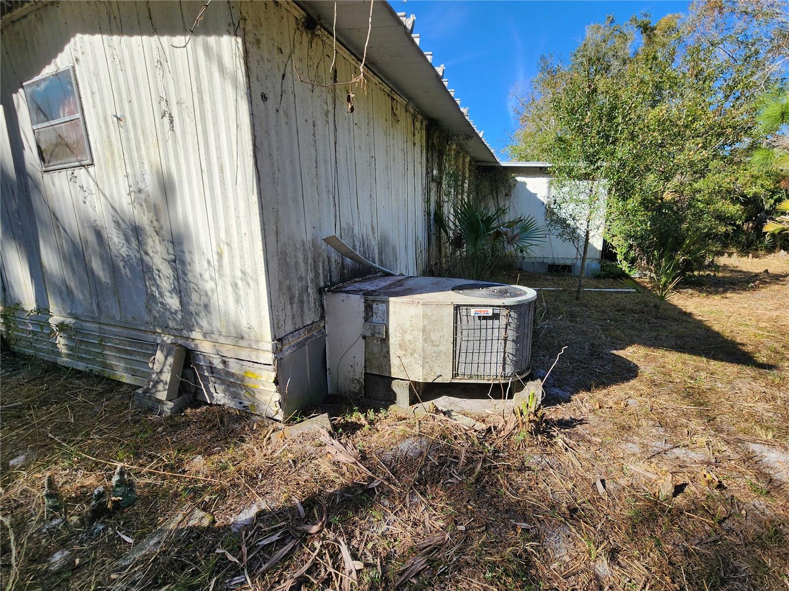 TRAILS END RETREAT UNREC - Residential