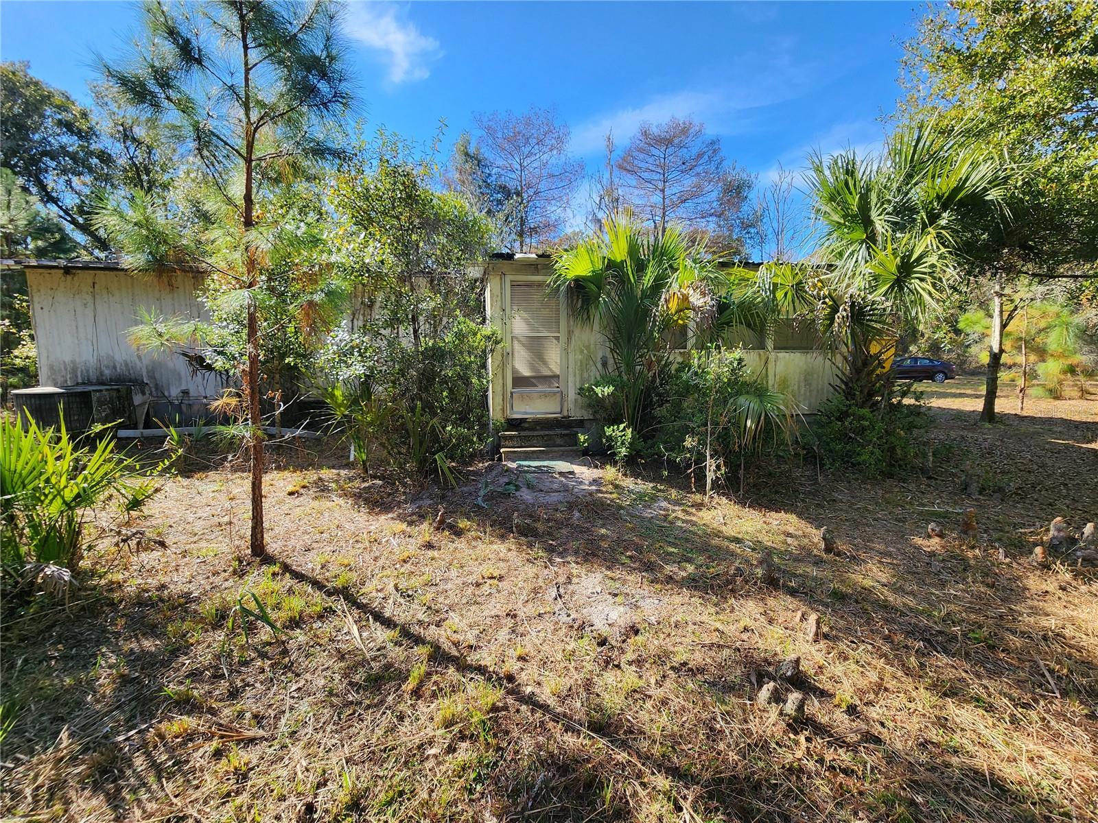 TRAILS END RETREAT UNREC - Residential