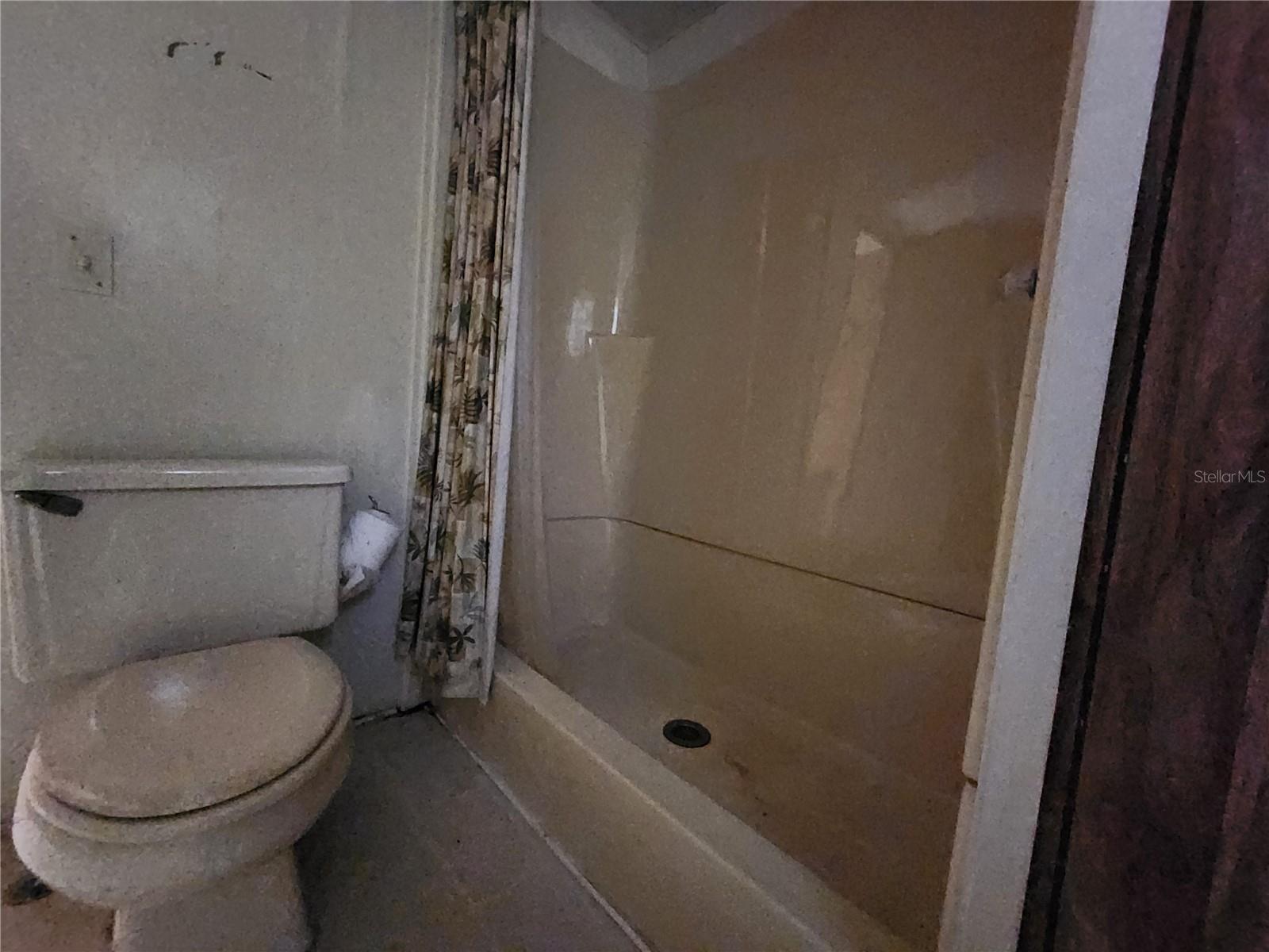 TRAILS END RETREAT UNREC - Residential