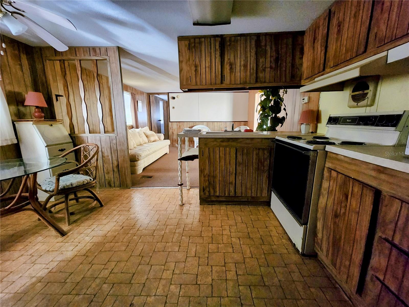 TRAILS END RETREAT UNREC - Residential