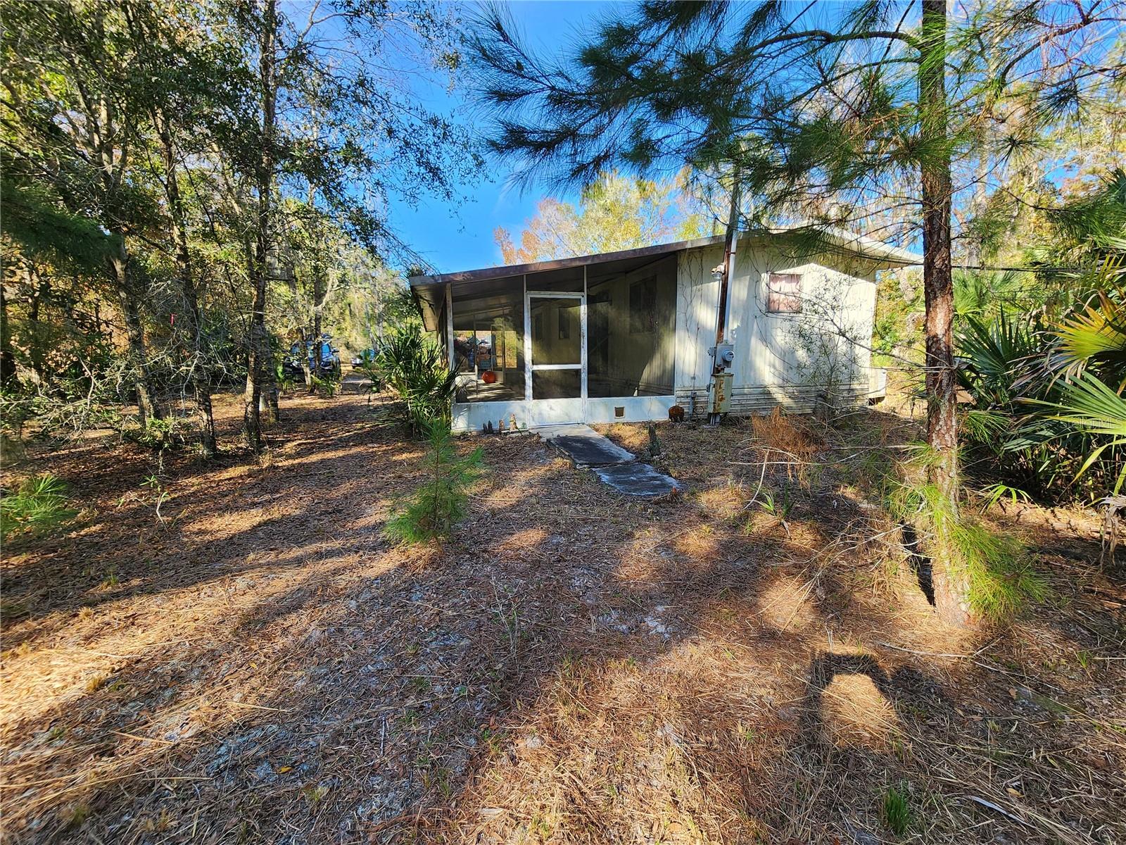 TRAILS END RETREAT UNREC - Residential