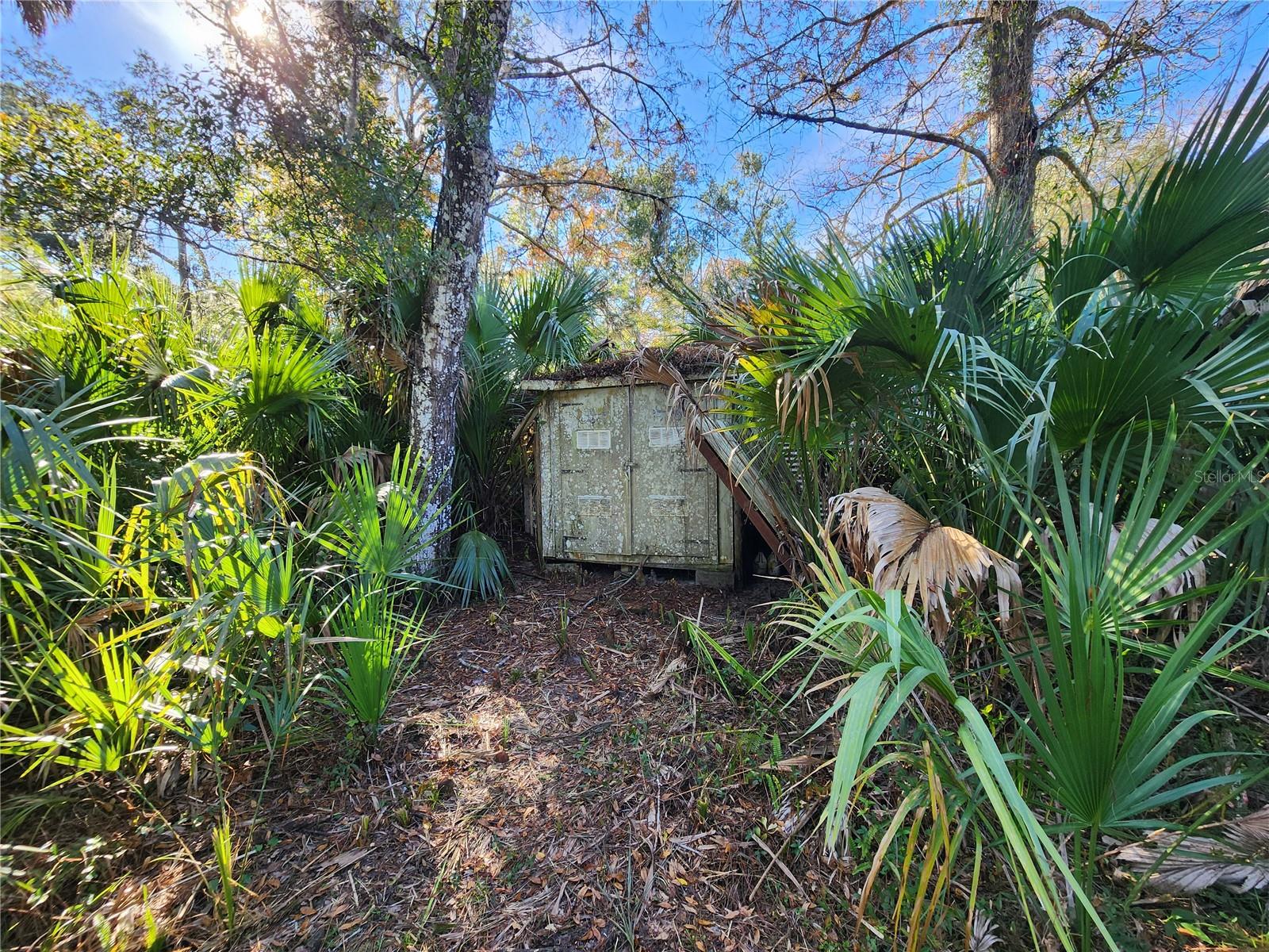 TRAILS END RETREAT UNREC - Residential