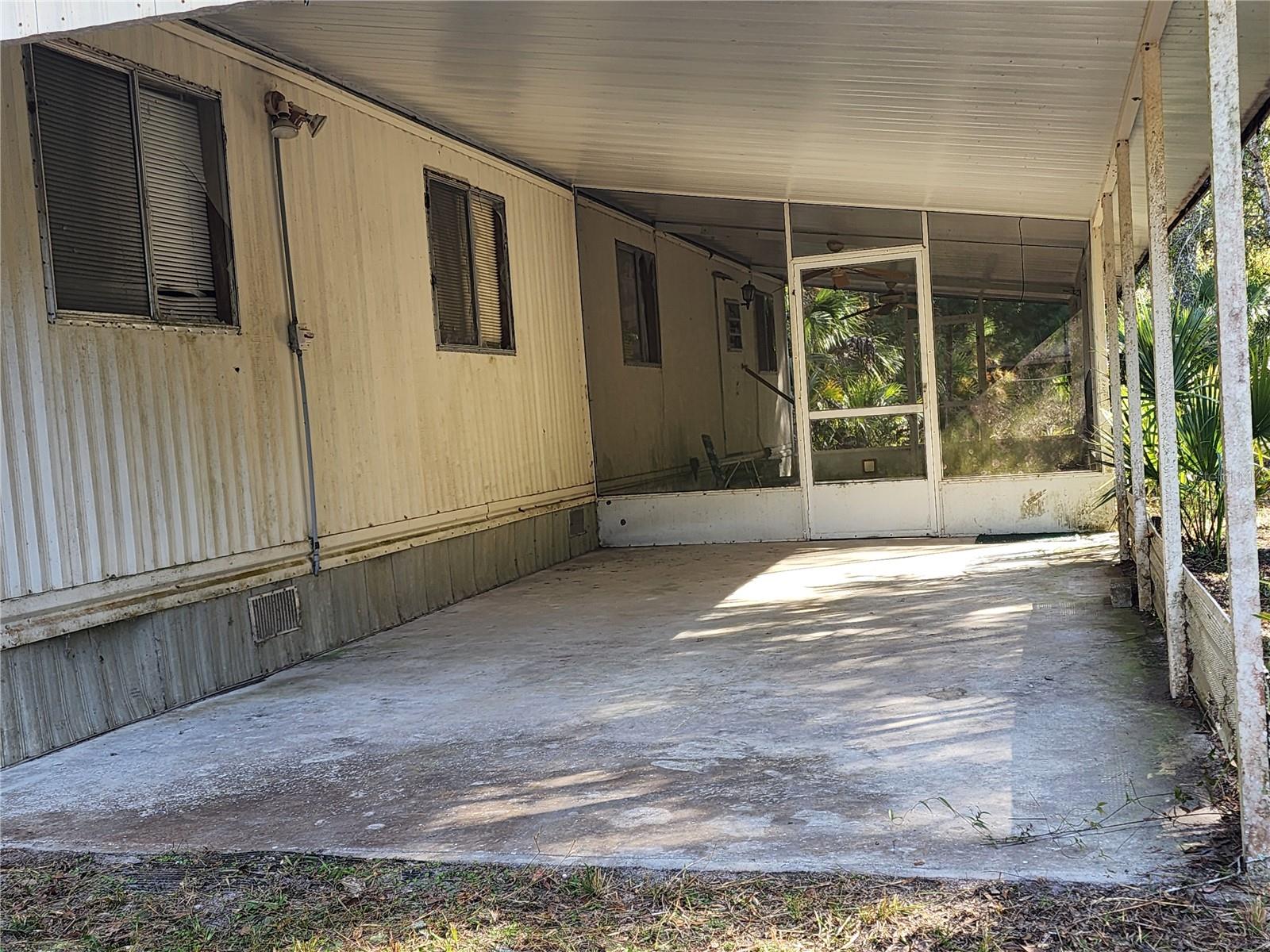 TRAILS END RETREAT UNREC - Residential