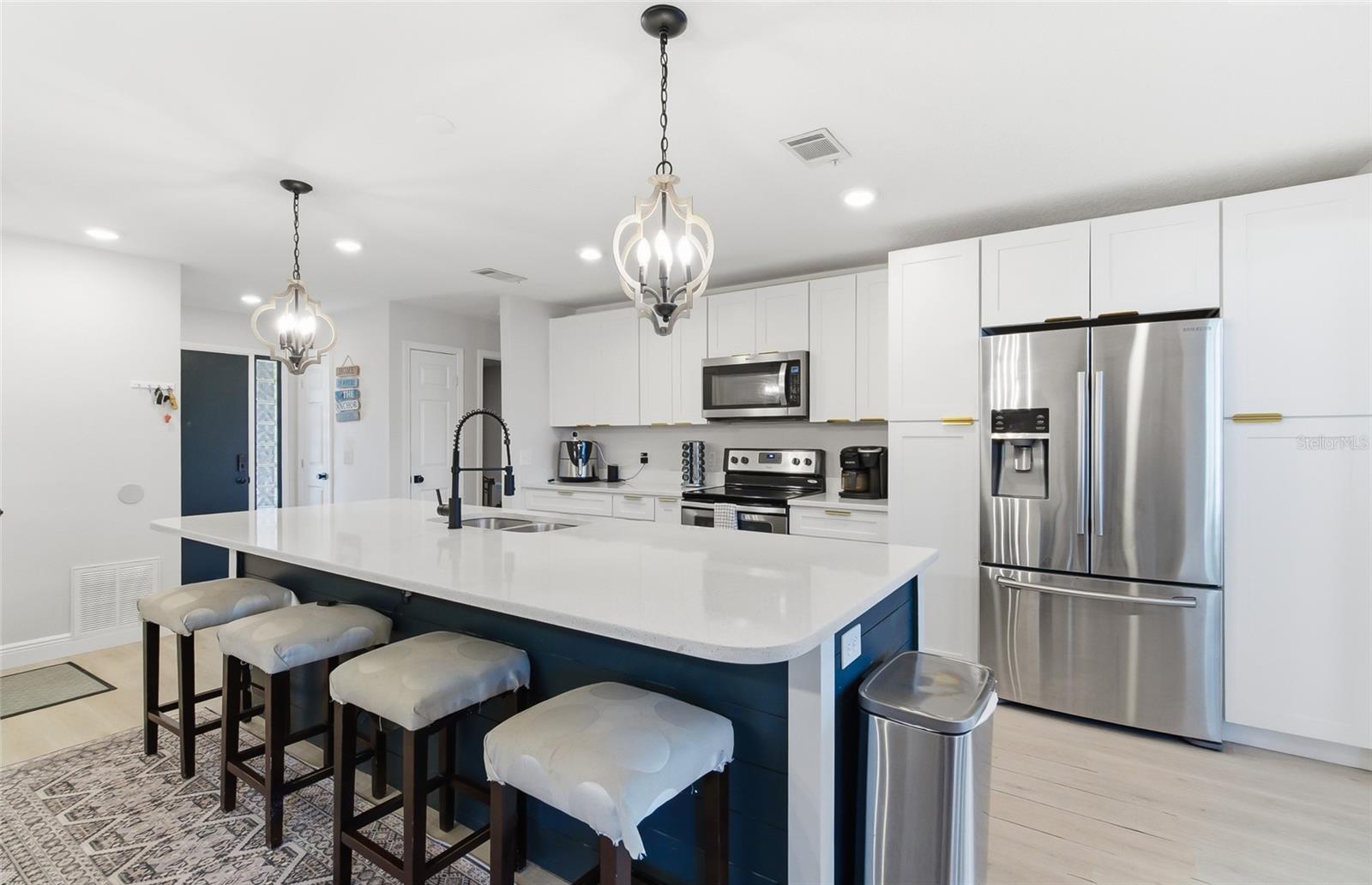 KINGSWAY DOWNS UNIT TWO - Residential