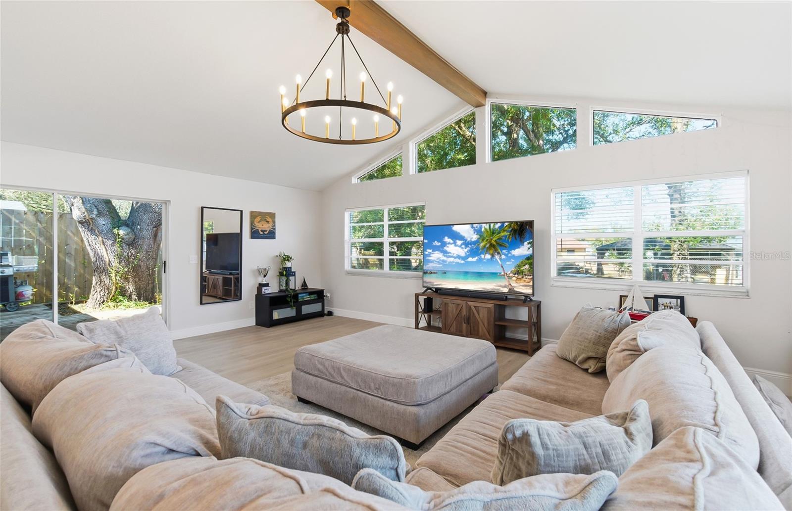 KINGSWAY DOWNS UNIT TWO - Residential