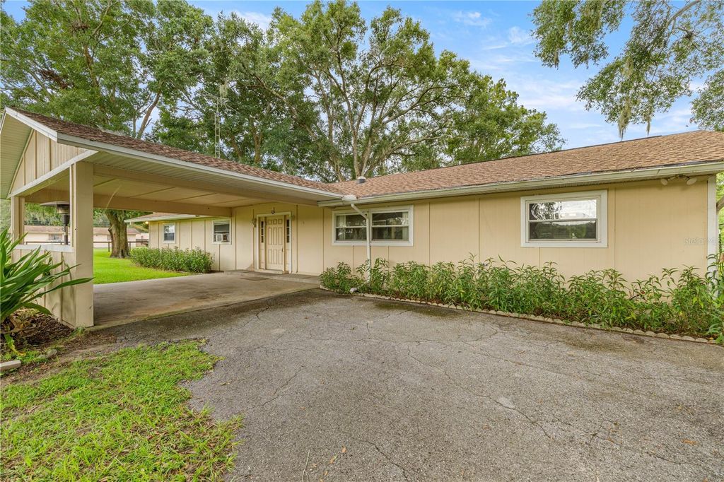 Photo of 14402 S Highway 475, Summerfield, FL 34491 (MLS # OM709312)