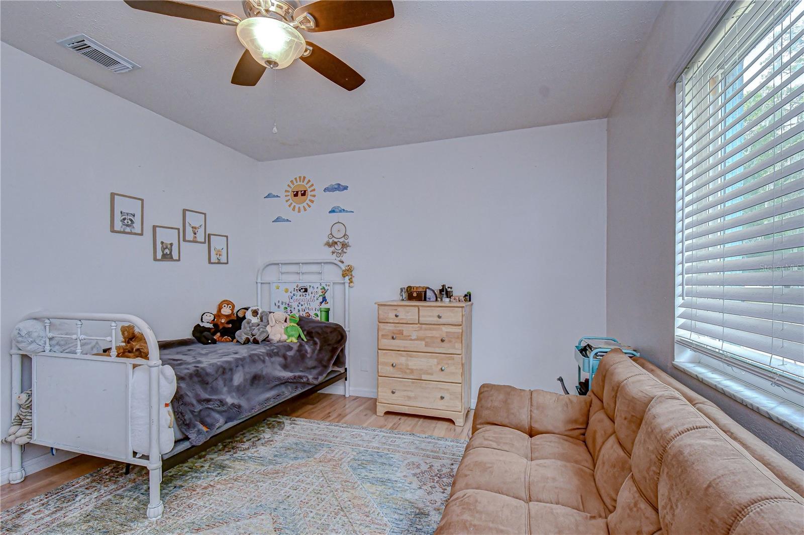 WINCHESTER WOODS - Residential