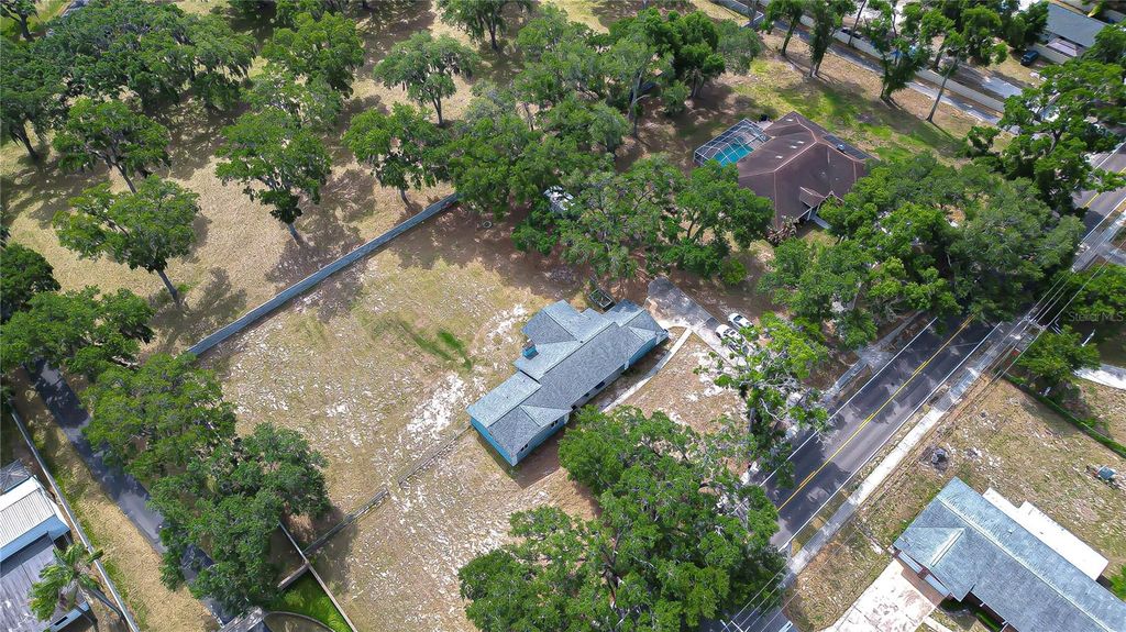 Photo of 1419 Seffner Valrico Road, Seffner, FL 33584 (MLS # TB8505113)