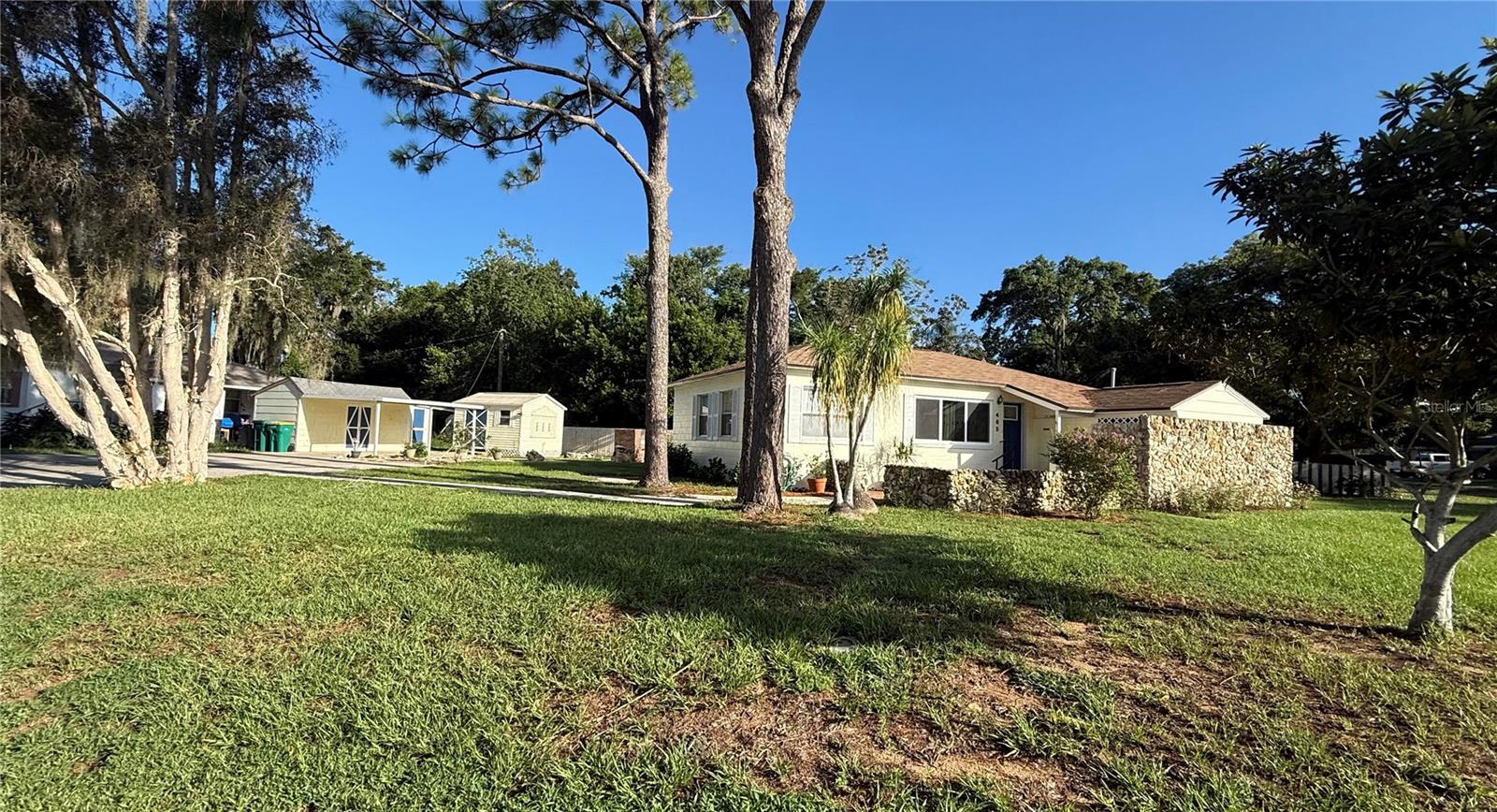 465 BRIARCLIFF AVENUE - Photo 3