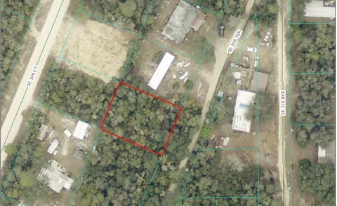 Photo of 6 SE 309th Terrace, Altoona, FL 32702 (MLS # OM734771)