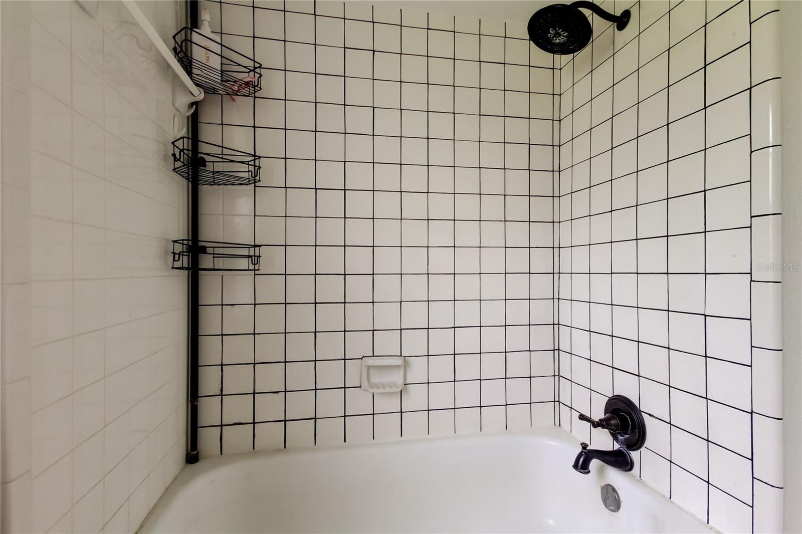 BONNIE GLYNN PH ONE-B - Residential