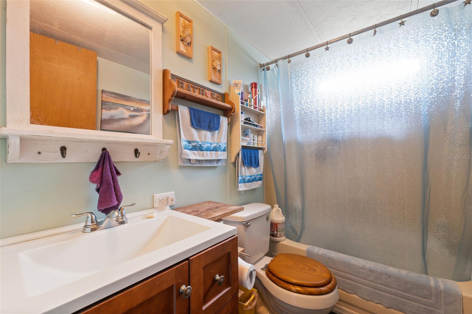 HIGHLAND LAKES - Residential