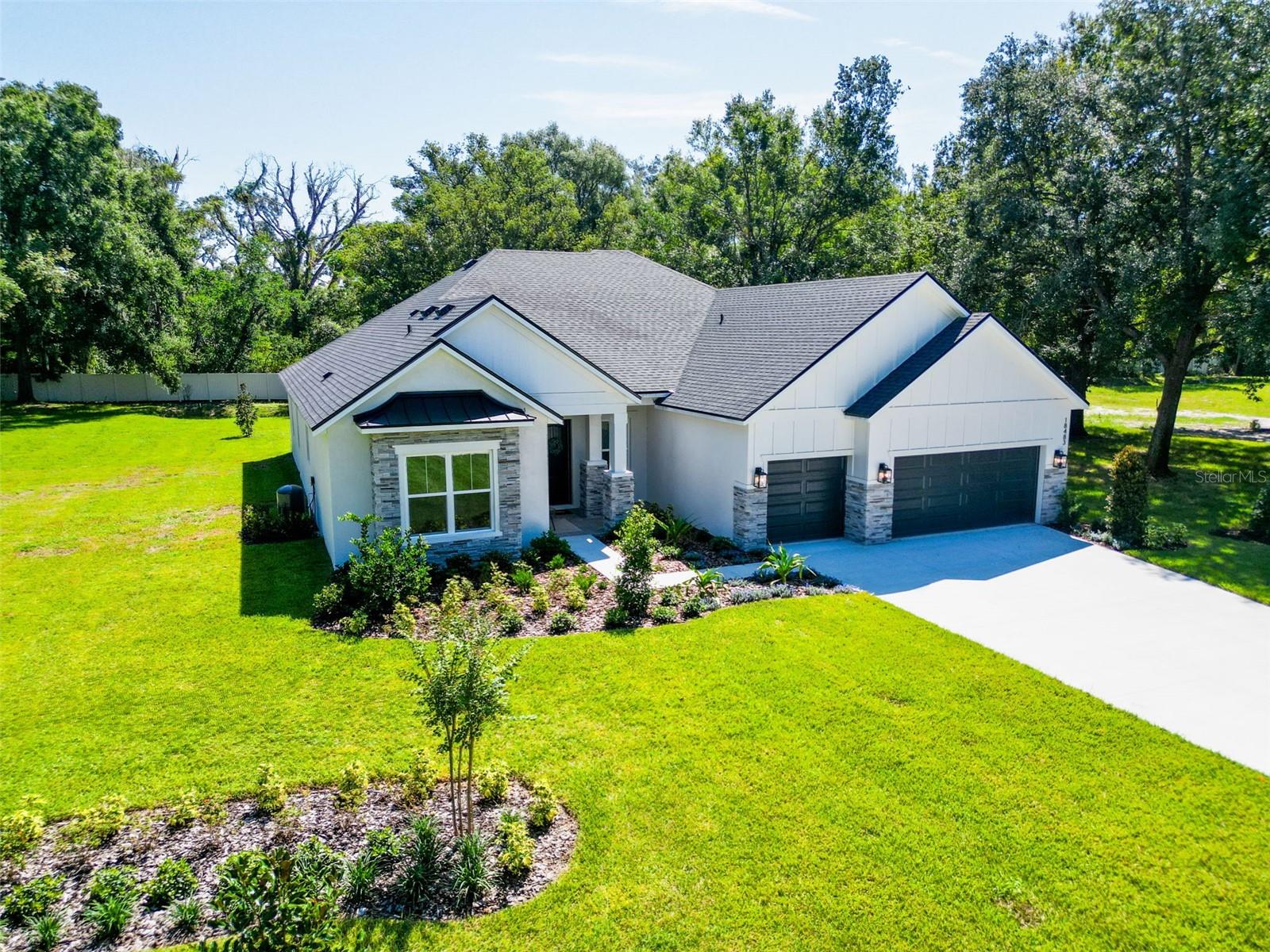 SUNSET ESTATES - Residential