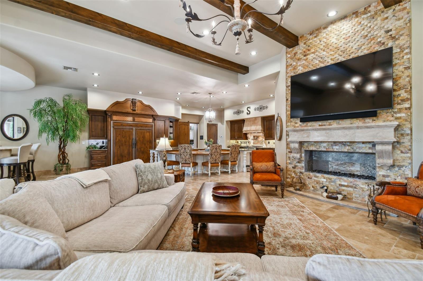 DAVIS ISLANDS PB10 PG52 TO 57 - Residential