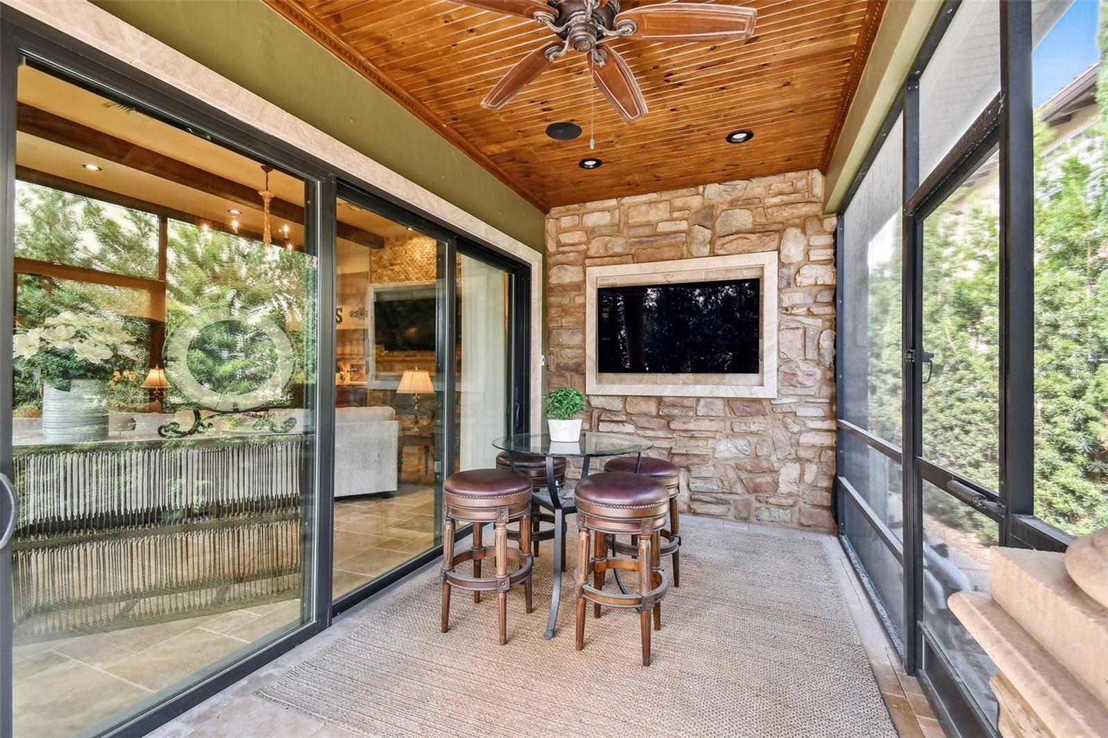 DAVIS ISLANDS PB10 PG52 TO 57 - Residential