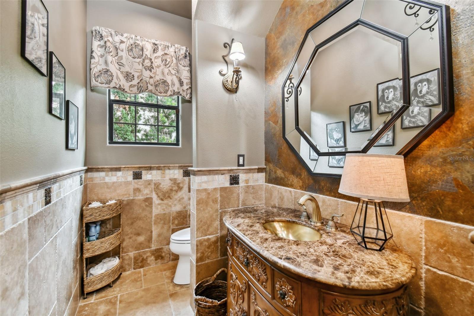 DAVIS ISLANDS PB10 PG52 TO 57 - Residential