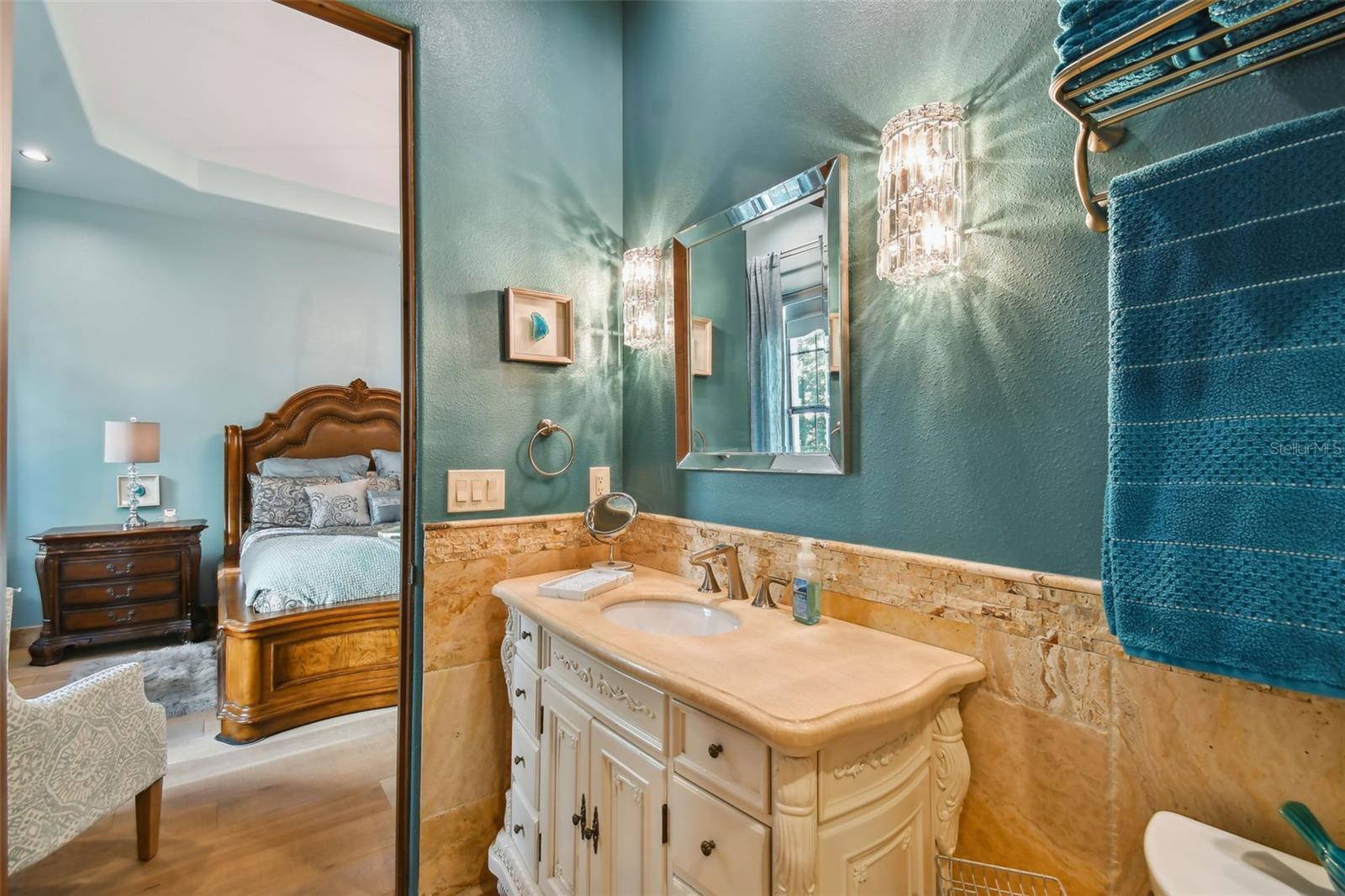 DAVIS ISLANDS PB10 PG52 TO 57 - Residential