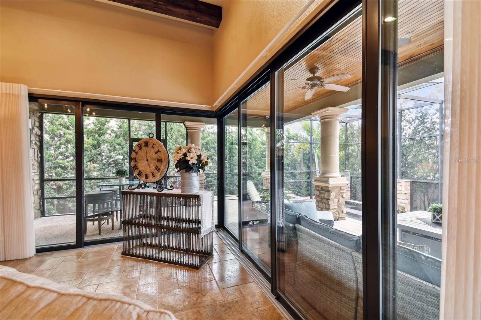 DAVIS ISLANDS PB10 PG52 TO 57 - Residential