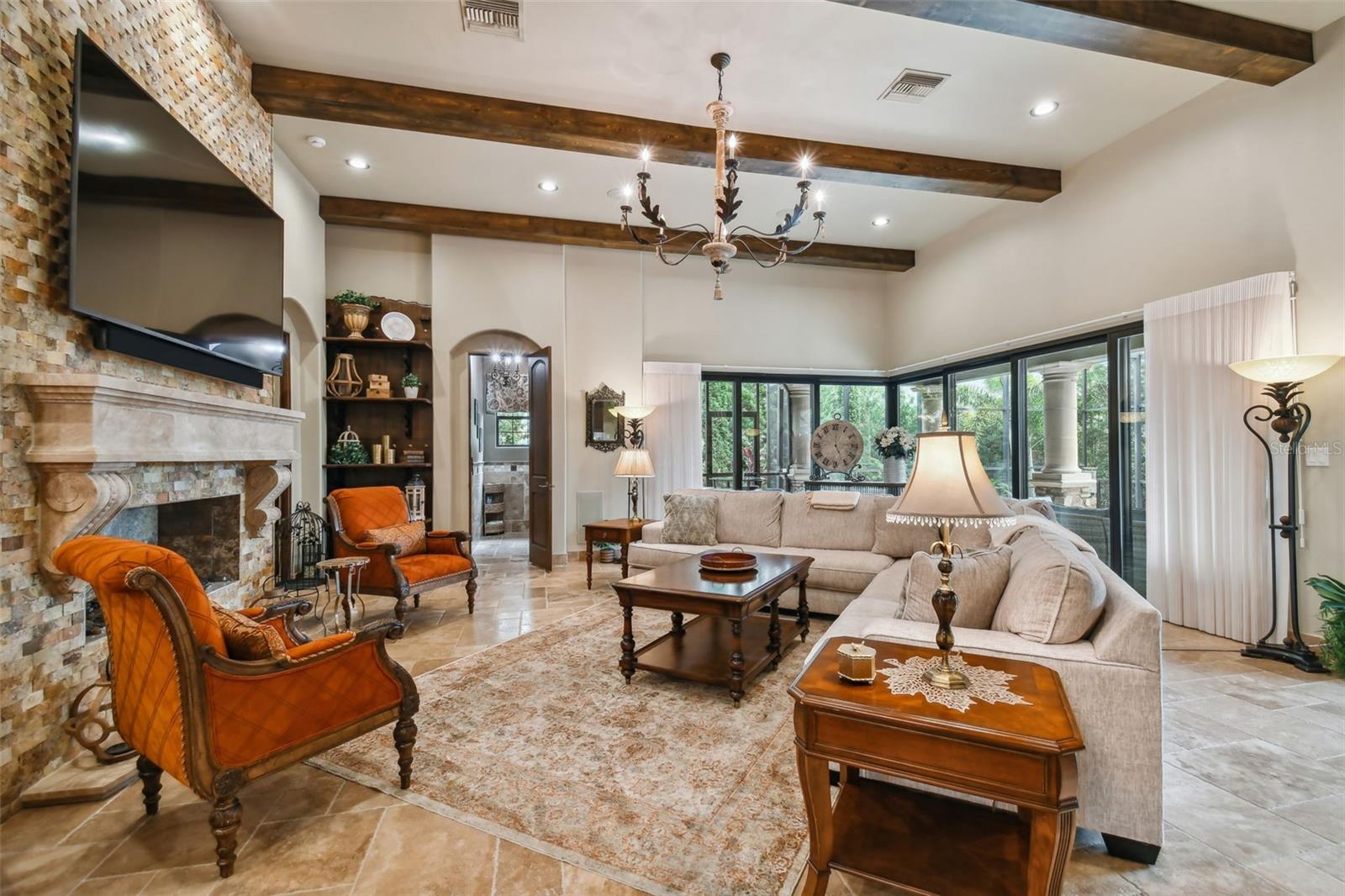 DAVIS ISLANDS PB10 PG52 TO 57 - Residential