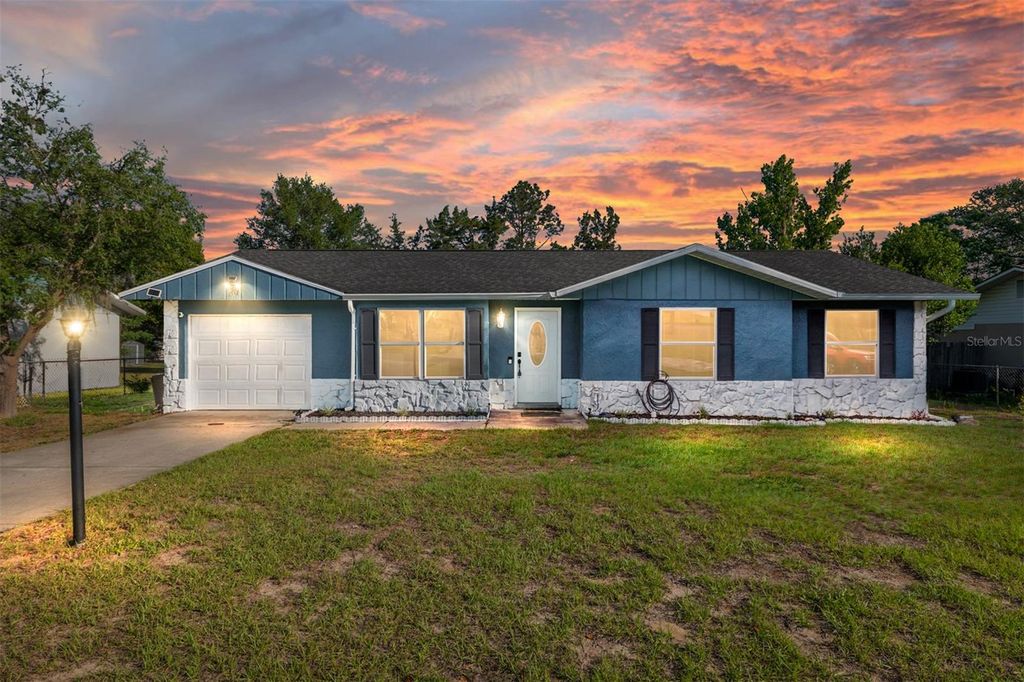 Photo of 69 Sapphire Road, Ocala, FL 34472 (MLS # OM724381)