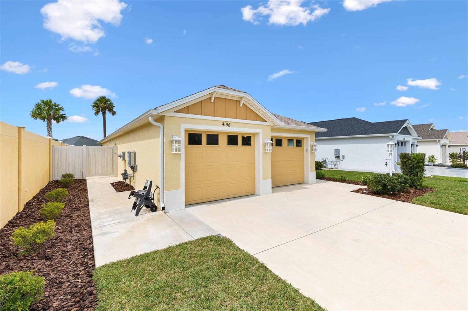 4156 NADIRA COURT