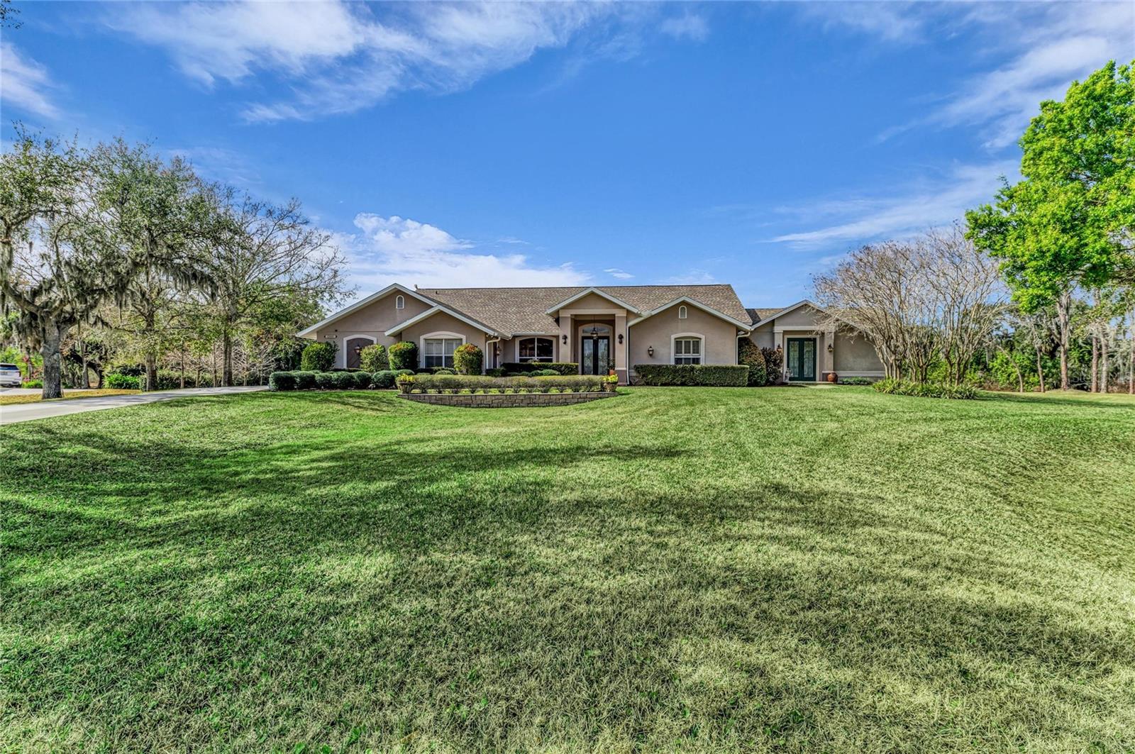 OAK FORD GOLF CLUB - Residential