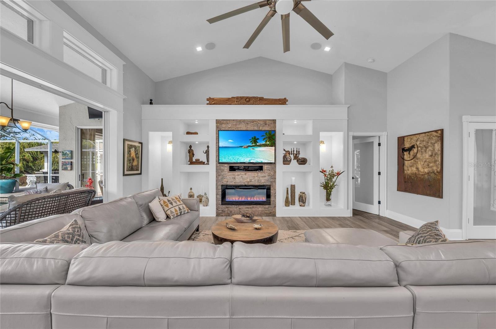 OAK FORD GOLF CLUB - Residential