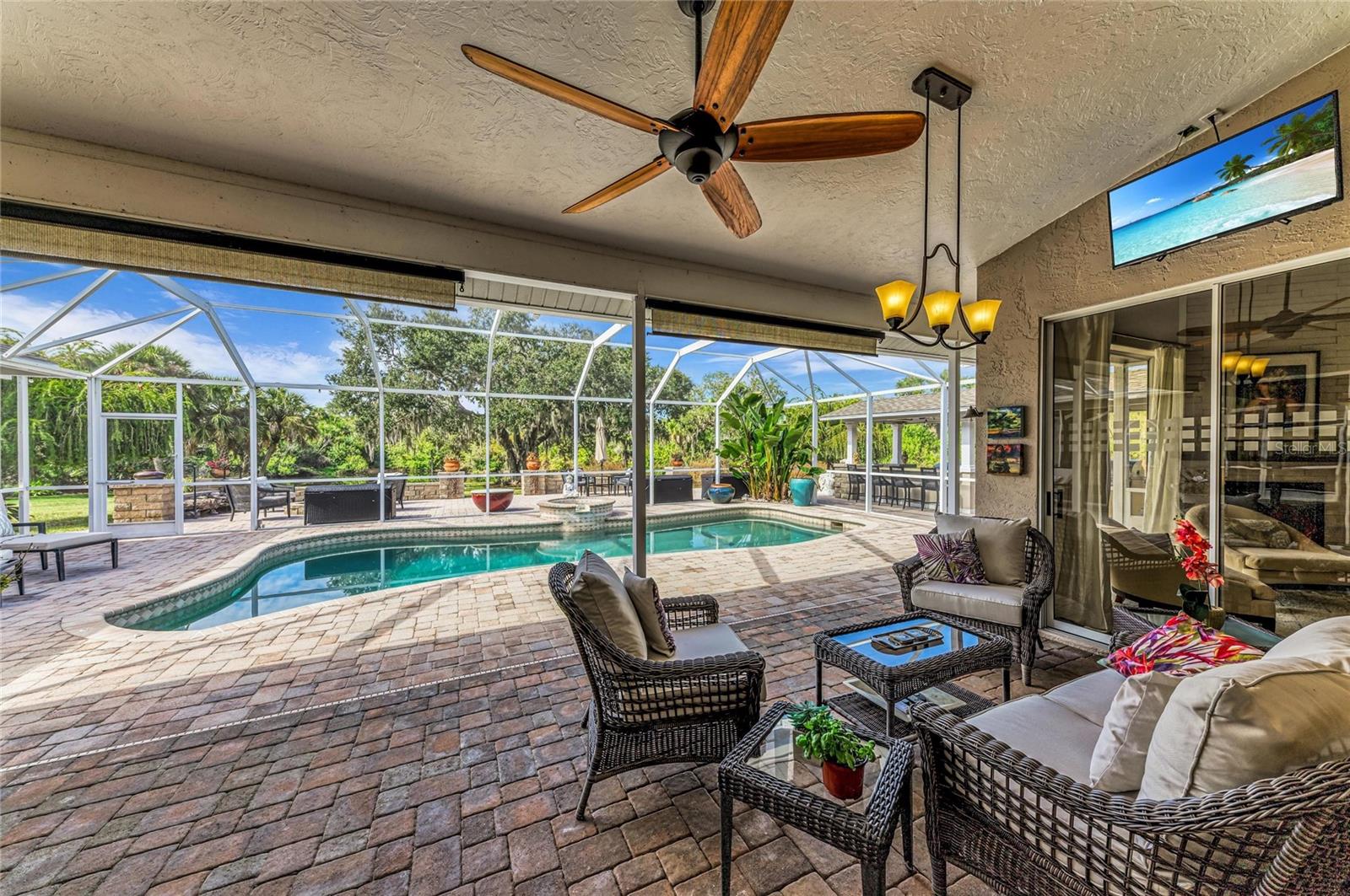 OAK FORD GOLF CLUB - Residential