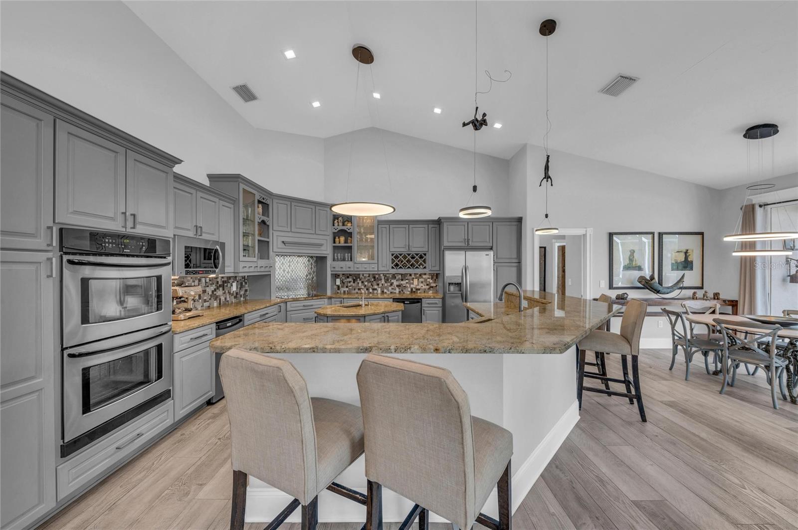 OAK FORD GOLF CLUB - Residential