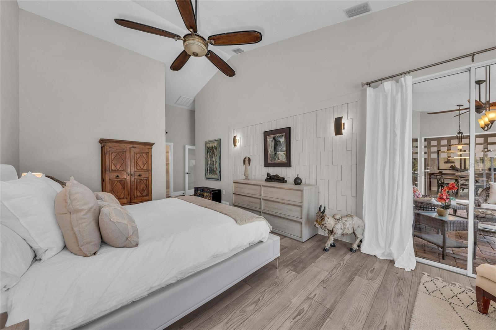 OAK FORD GOLF CLUB - Residential