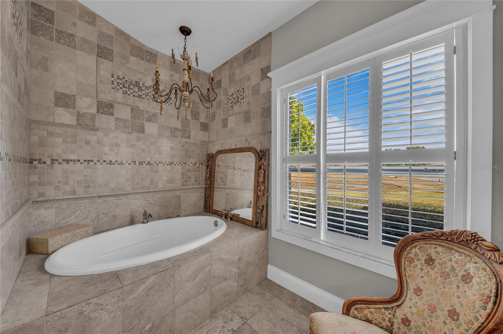 OAK FORD GOLF CLUB - Residential