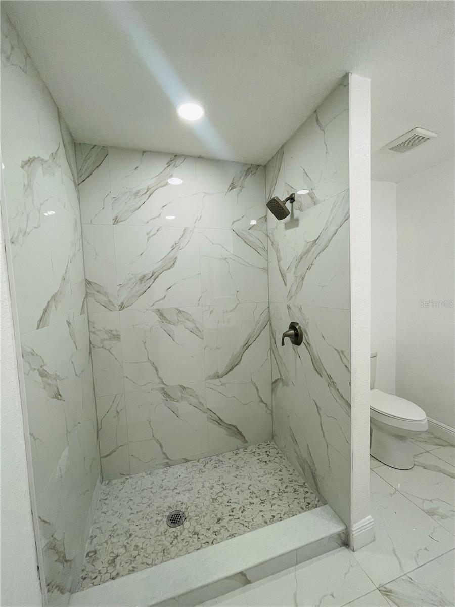 THOMPSON & MCLAIN ADD - Residential