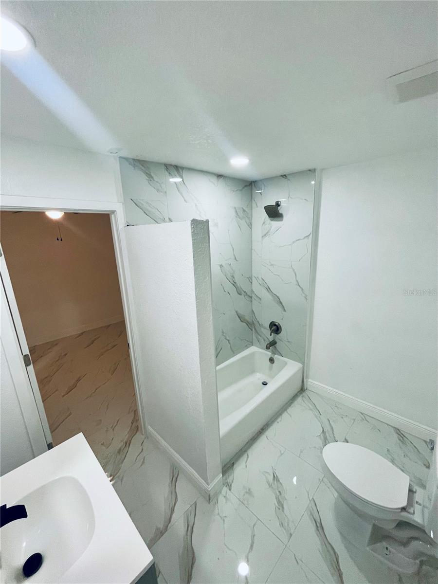 THOMPSON & MCLAIN ADD - Residential