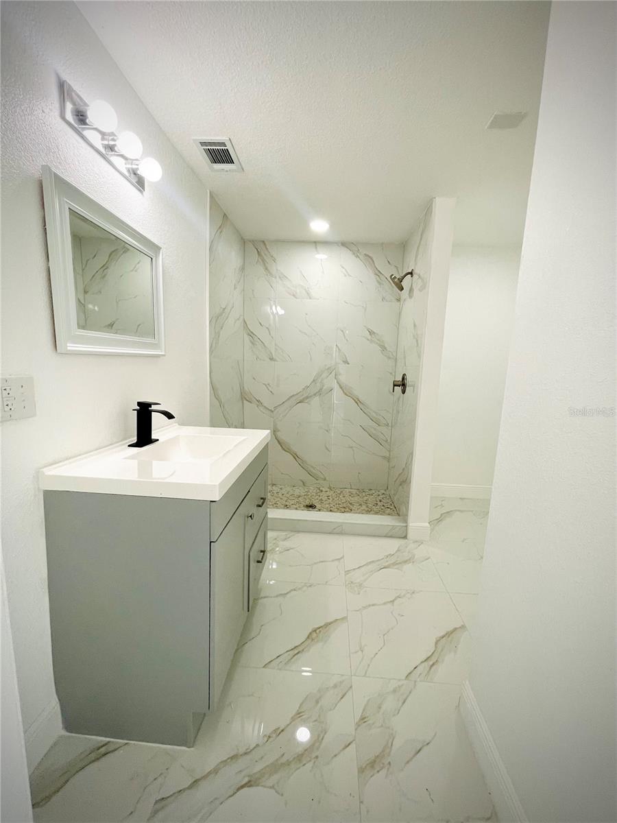 THOMPSON & MCLAIN ADD - Residential