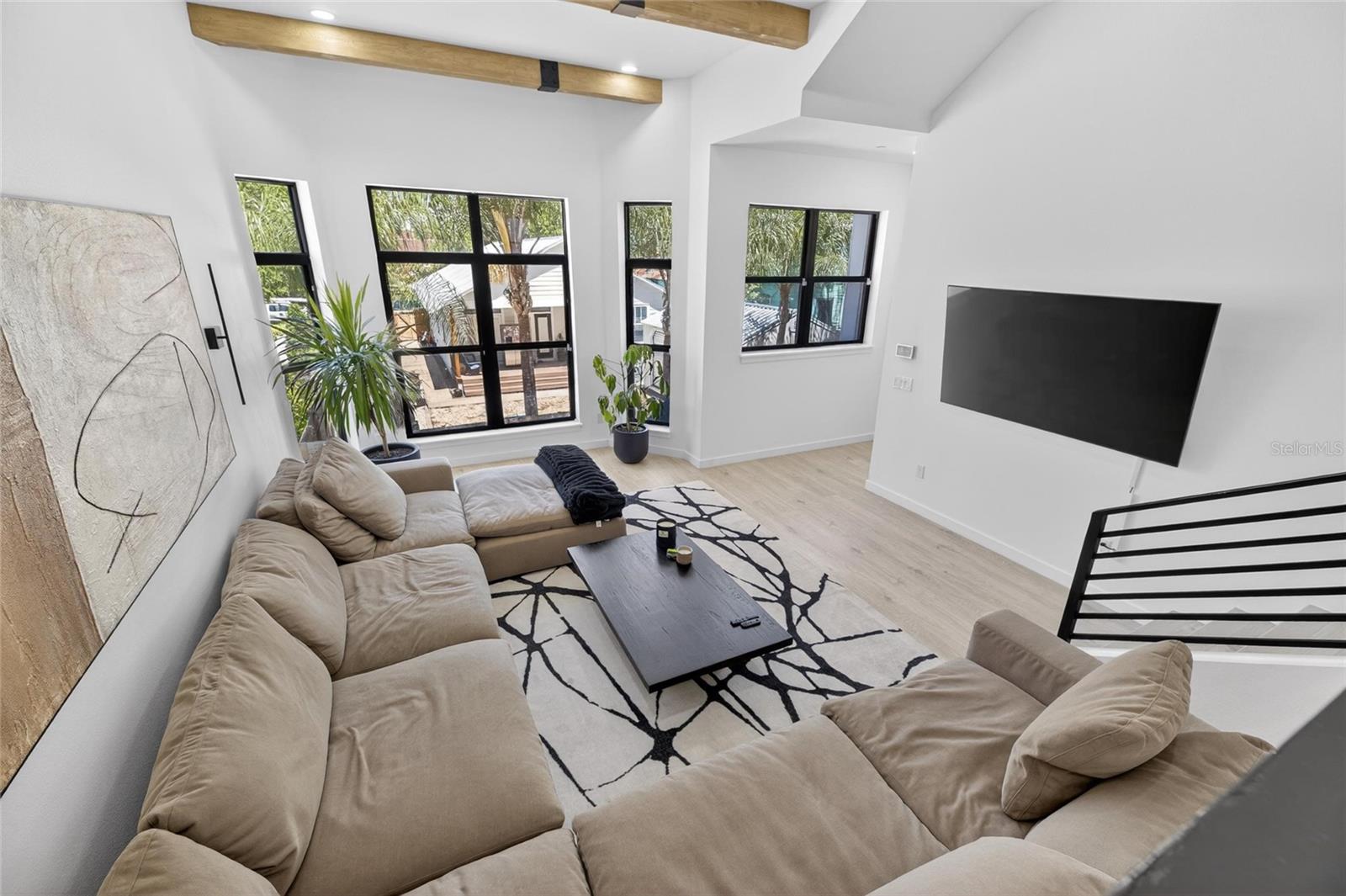 7TH & MORGAN TWNHMS - Residential