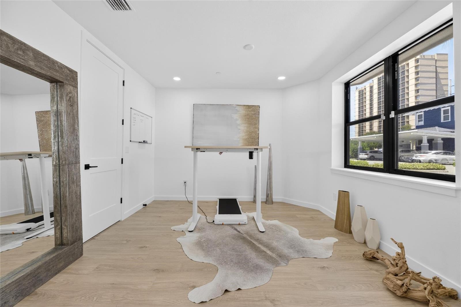 7TH & MORGAN TWNHMS - Residential